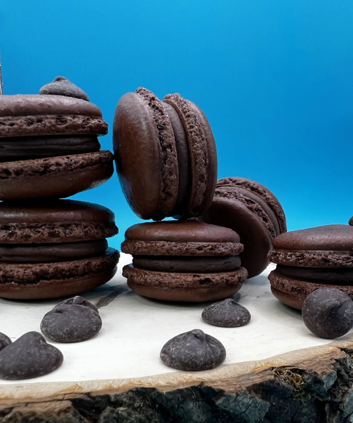 double-chocolate-macarons