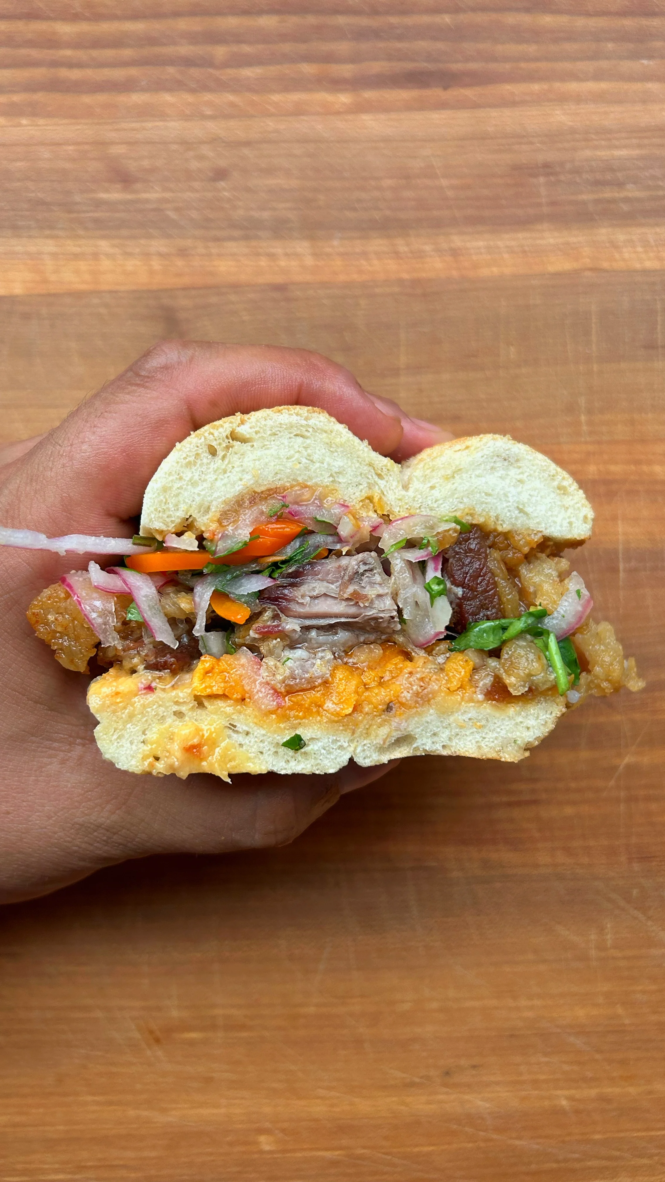 pan-de-chicharron