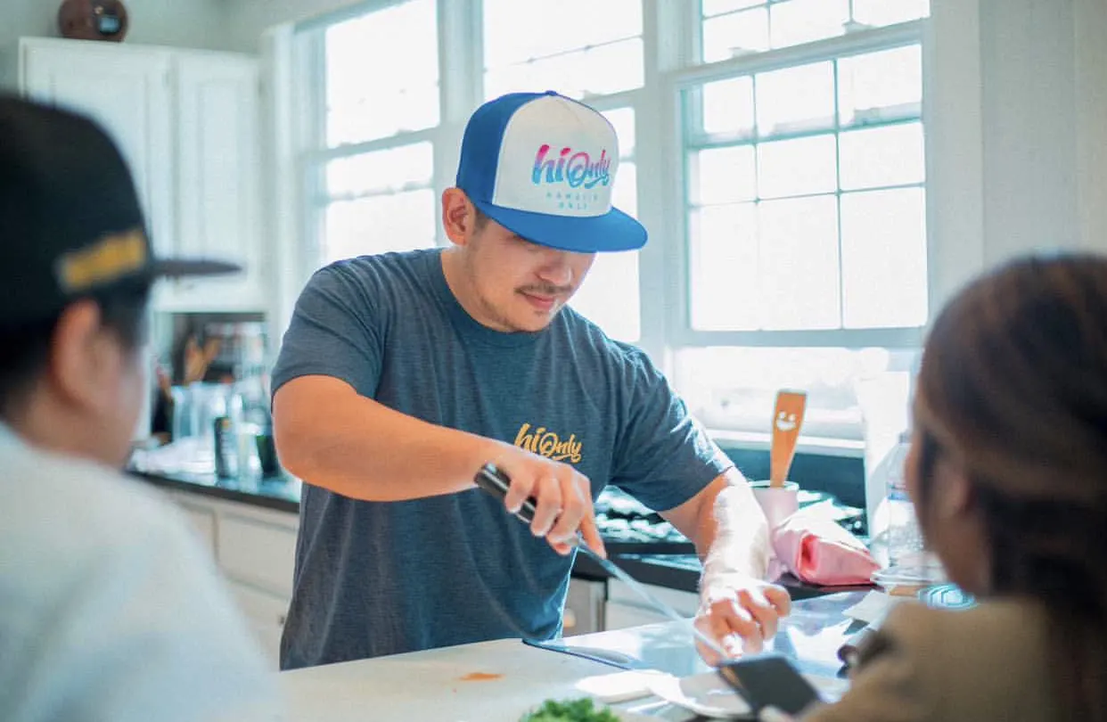 modern-hawaiian-style-poke