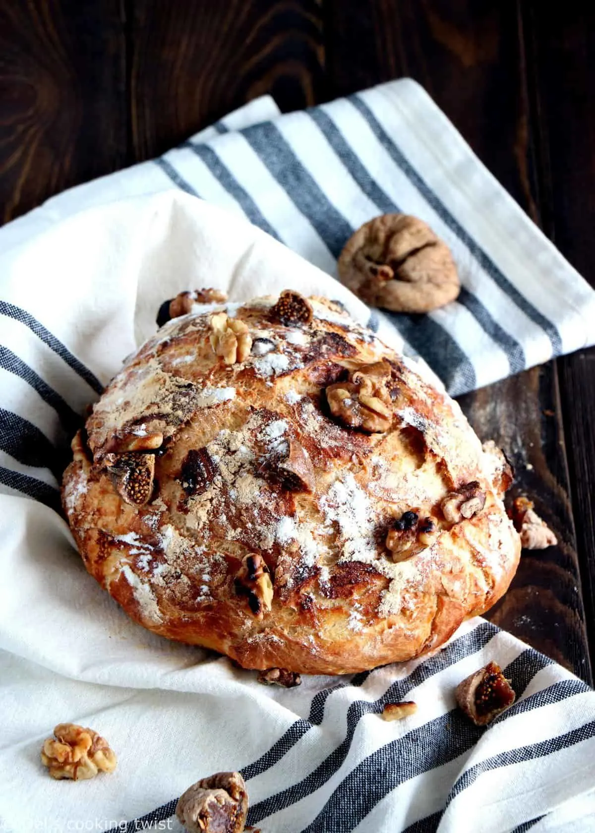 fig-and-walnut-bread