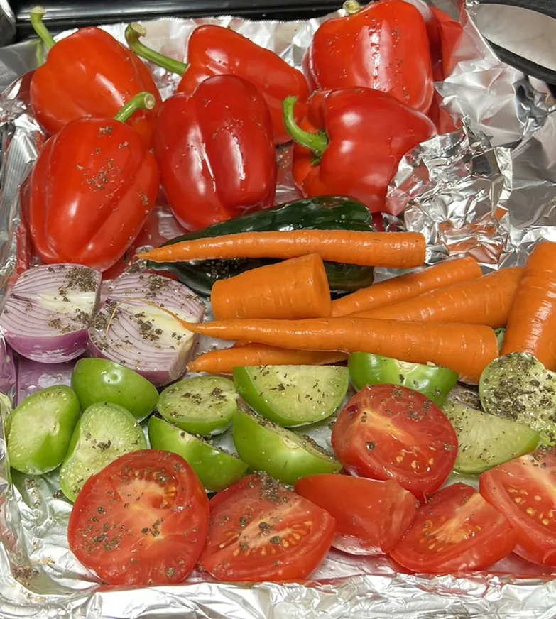 roasted-red-bell-and-pablano-soup