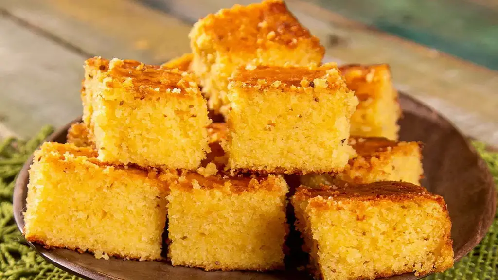 bolo-de-fuba-fuba-cake