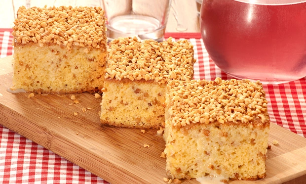 bolo-de-amendoim-peanut-cake