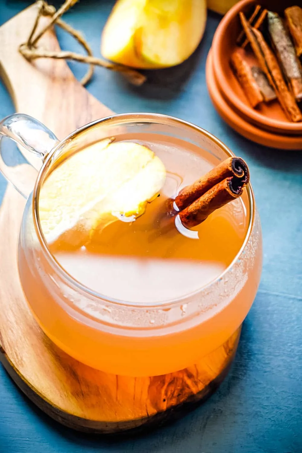 cha-de-maca-c-canela-apple-and-cinnamon-tea