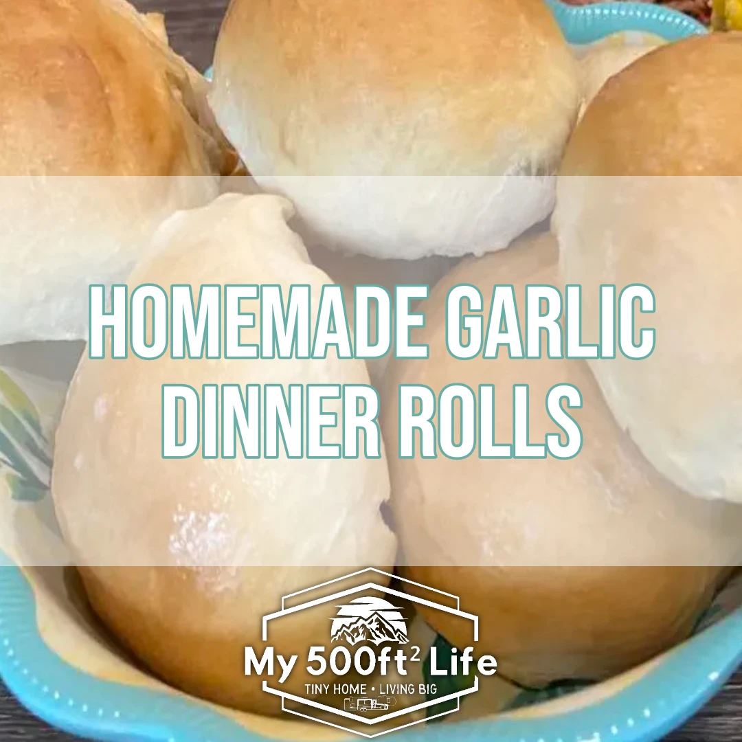homemade-garlic-dinner-rolls