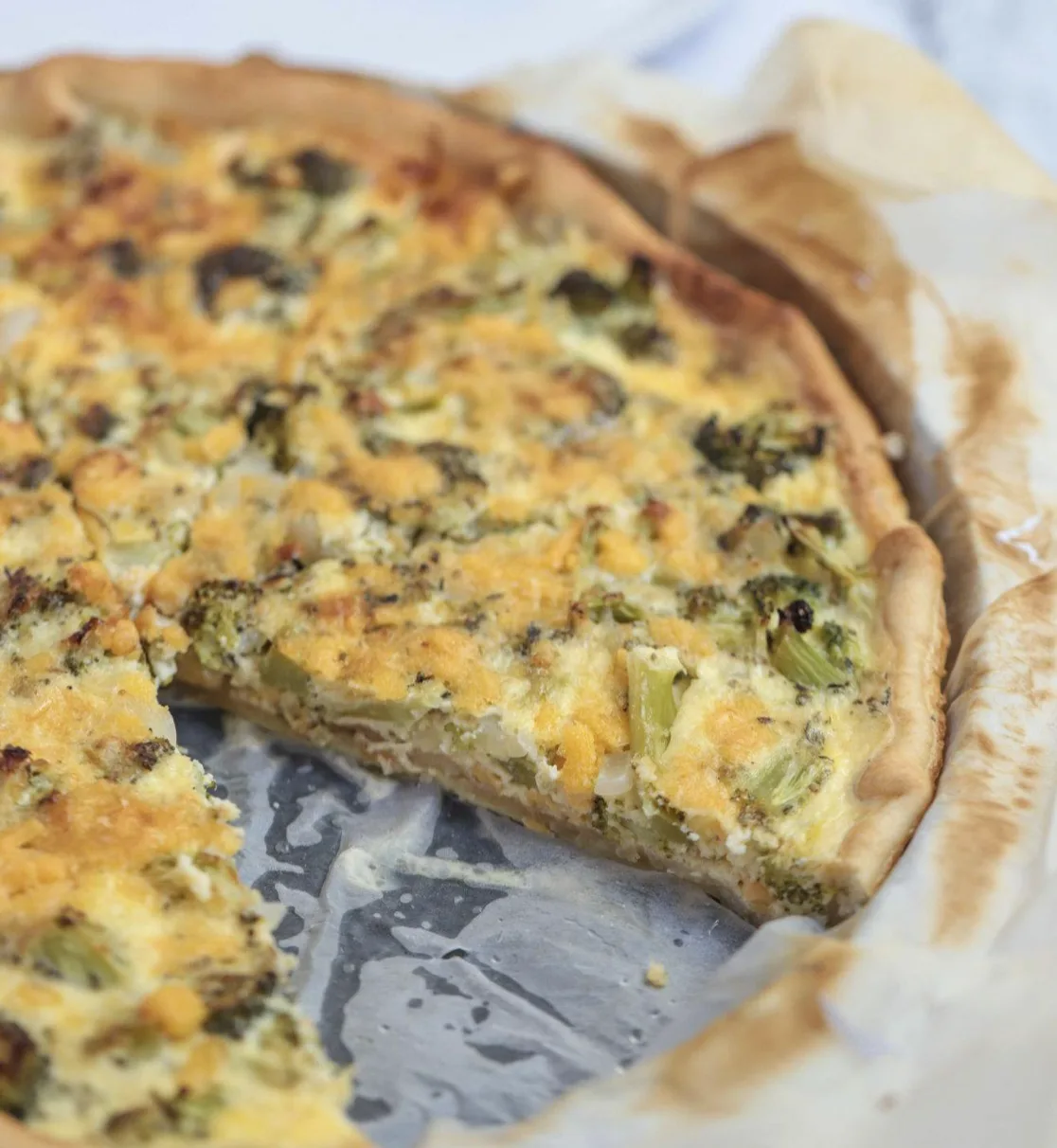 broccoli-cheddar-quiche