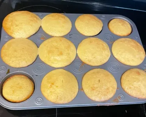 on-the-move-pancake-cupcakes