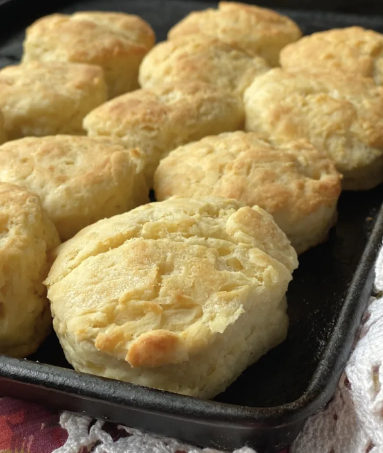 easy-and-delicious-sour-cream-biscuits