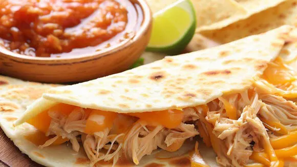 chicken-quesadilla