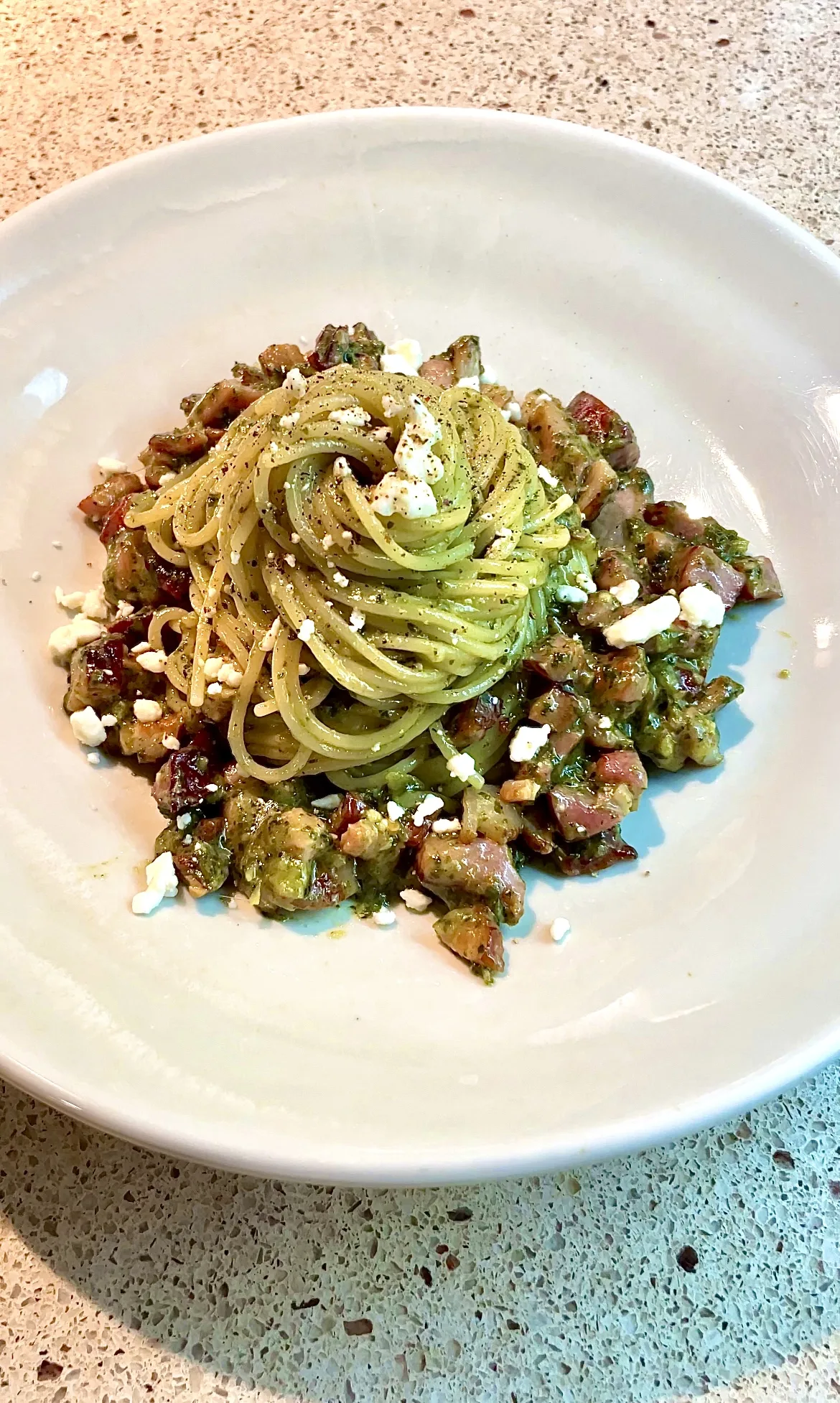 creamy-kale-and-feta-pasta-with-smoked-bacon