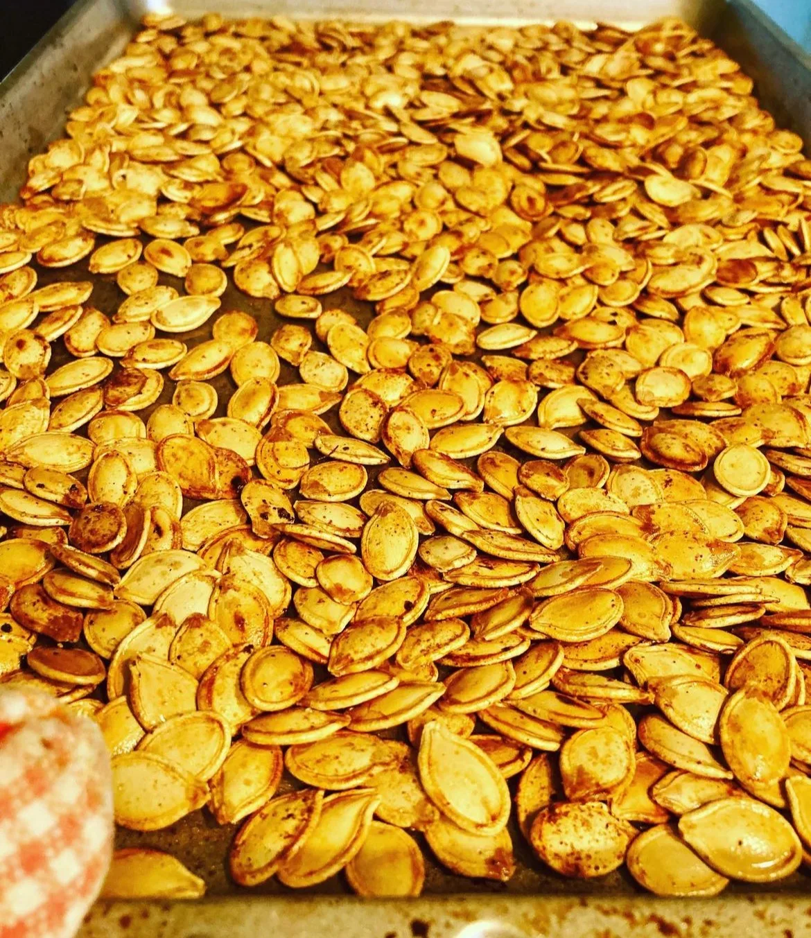 brown-buttered-sage-roasted-pumpkin-seeds