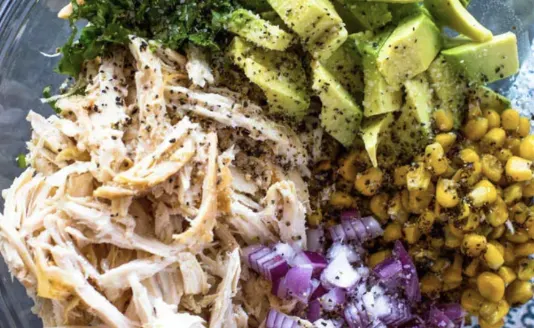 chicken-and-avocado-salad-(alcoholnicotine)