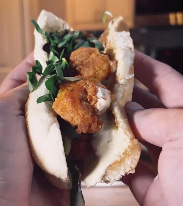 shrimp-po'-boy