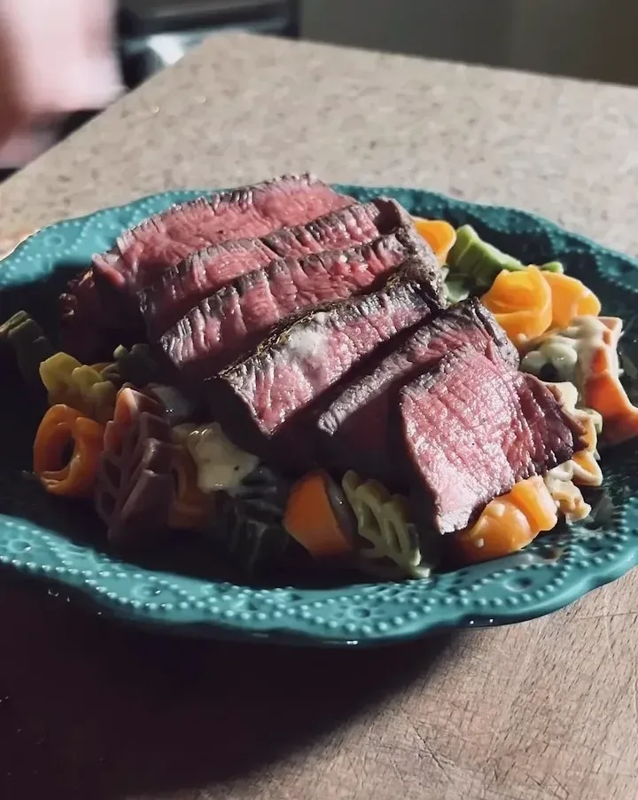 steak-alfredo-with-cajun-butter