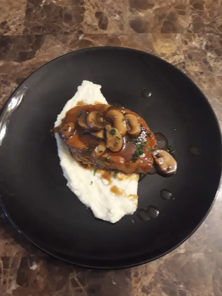 tessi's-pork-chops-in-sherry-wine