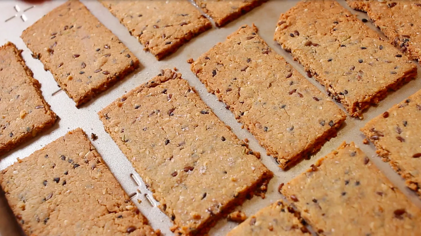 sourdough-flax-crackers