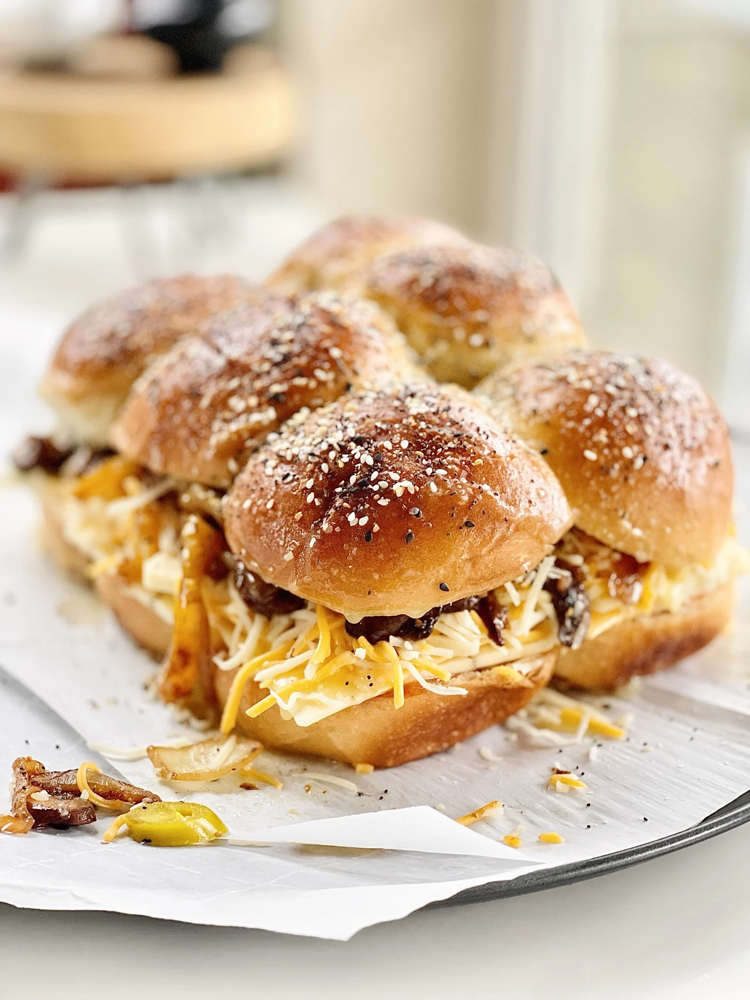 cheesy-beef-slider-sandwiches