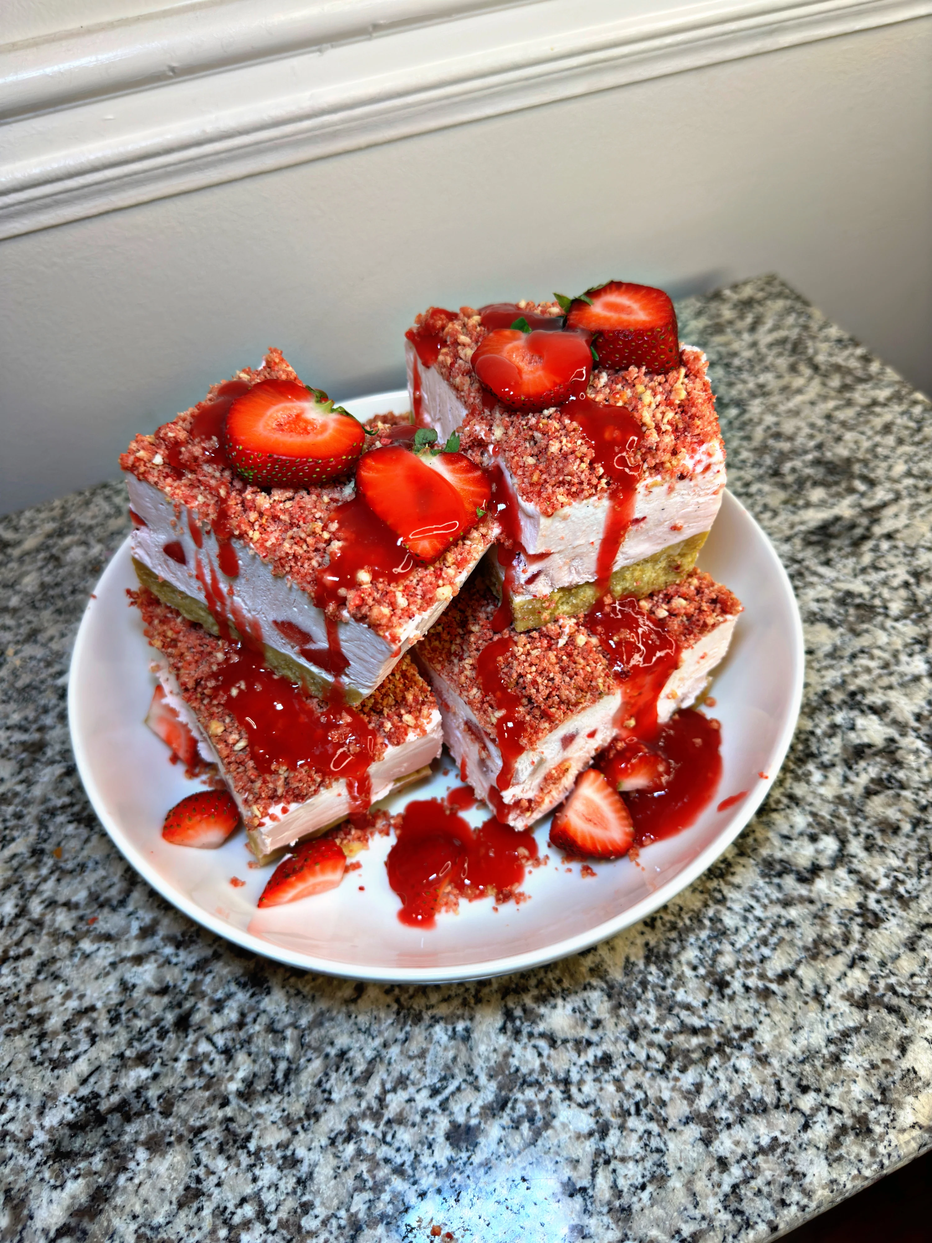 big-back-strawberry-crunch-ice-cream-sandwiches