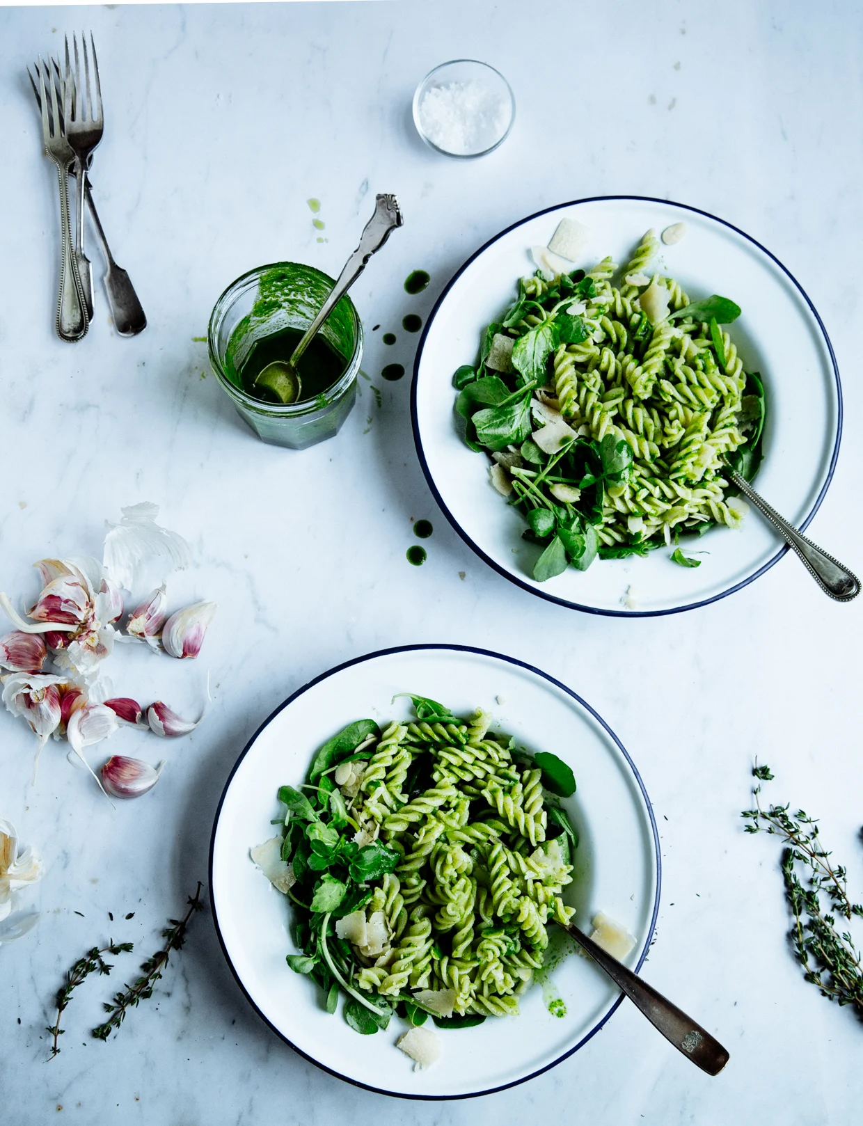 green-pasta-salad-with-parsley-and-thyme-vinaigrette