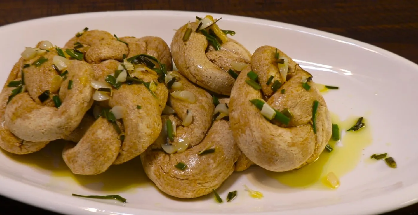 sourdough-garlic-knots