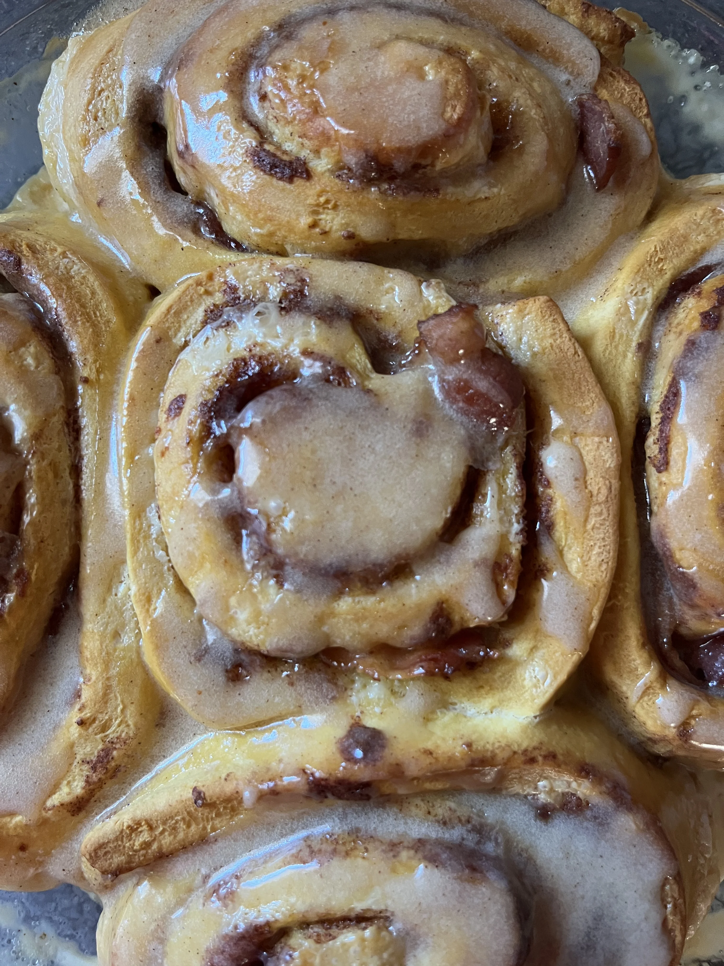 bacon-wrapped-pumpkin-spice-cinnamon-rolls