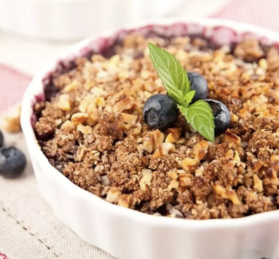 pear-and-blueberry-crumble