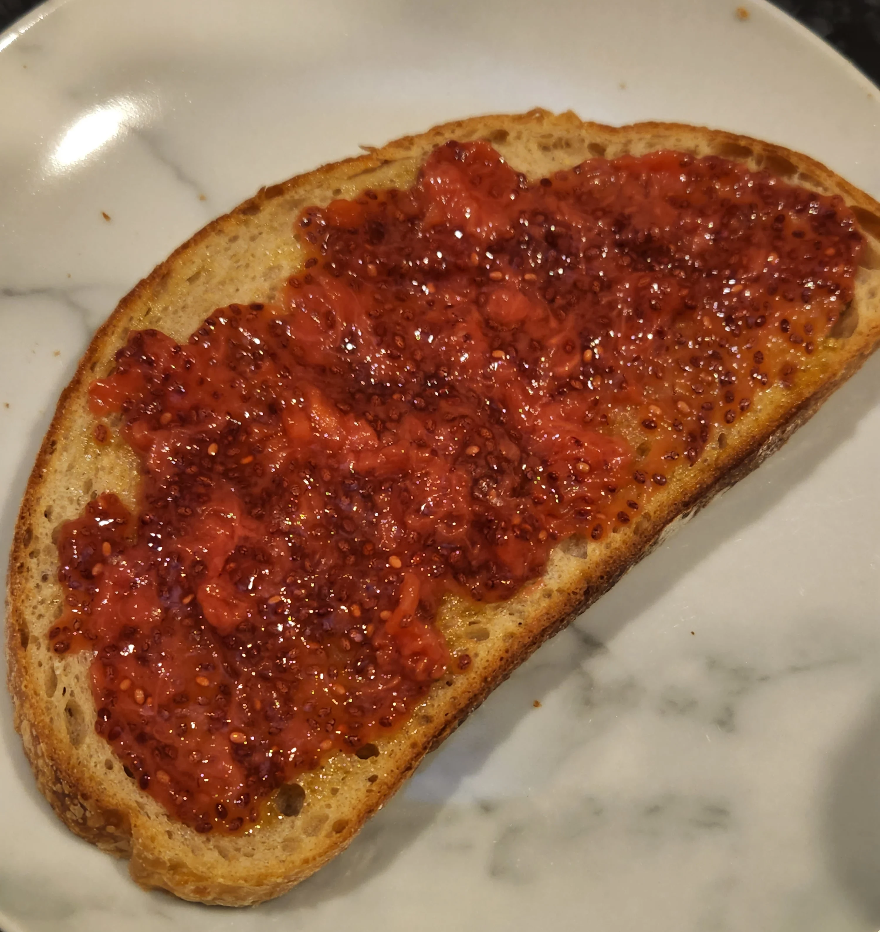 strawberry-and-mango-jam-with-chia-seeds