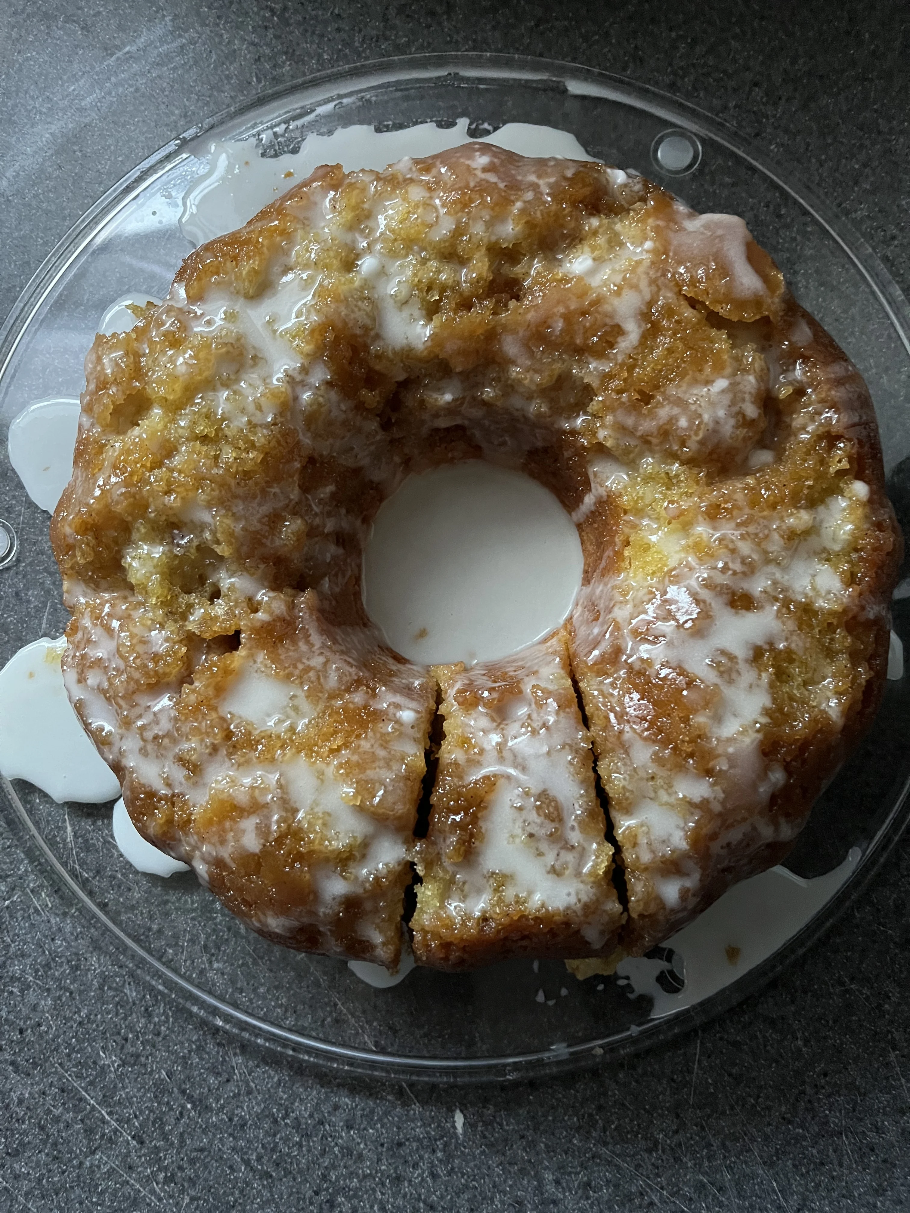 cinnamon-bun-cake-2