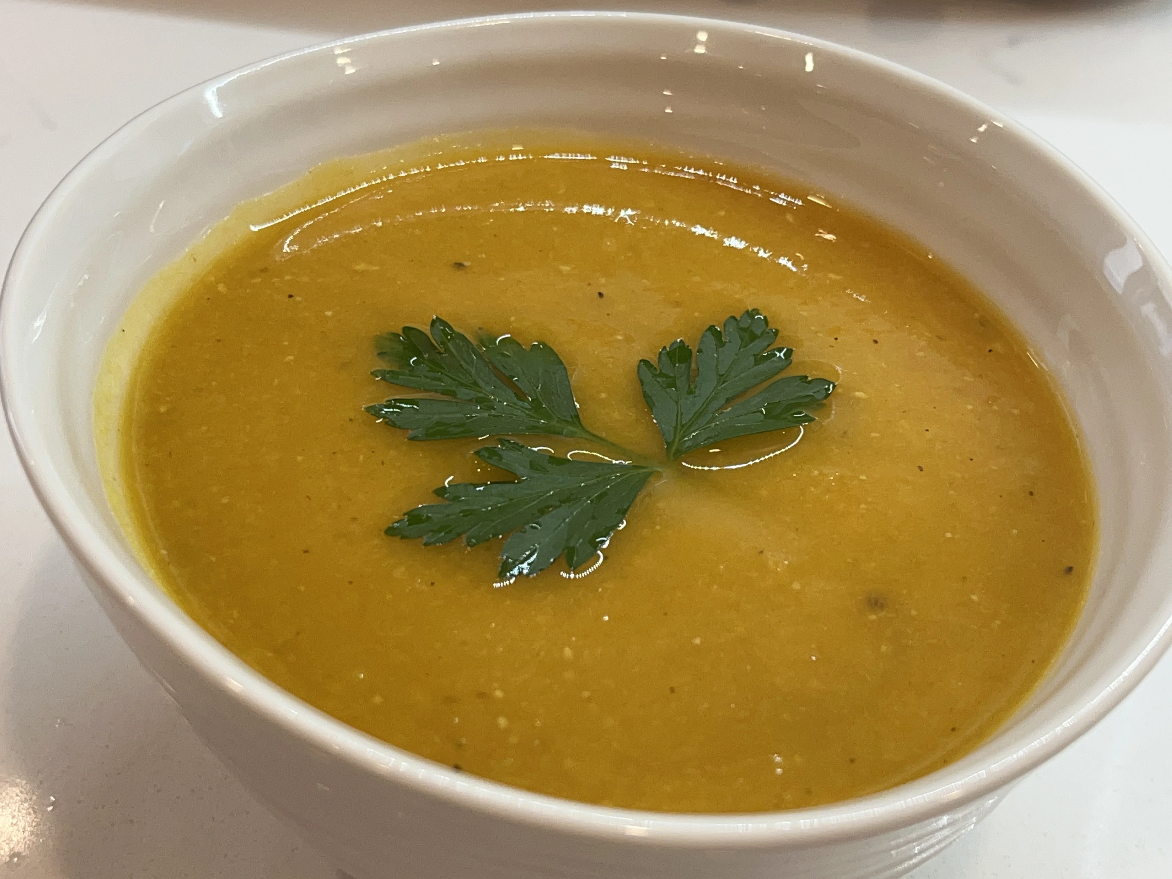 shorba-aadas-(middle-eastern-lentil-soup)