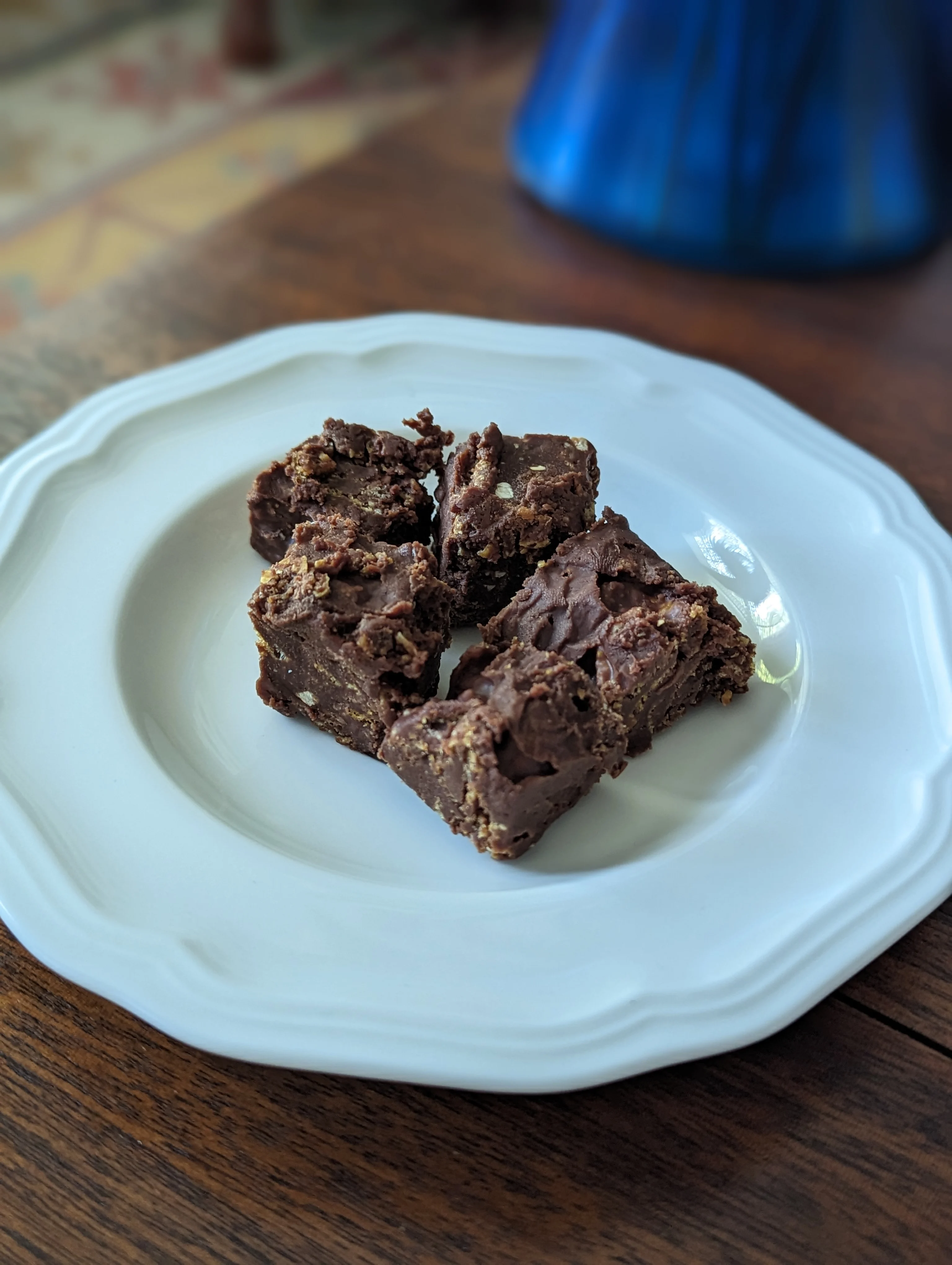 crunchy-chocolate-peanut-bites