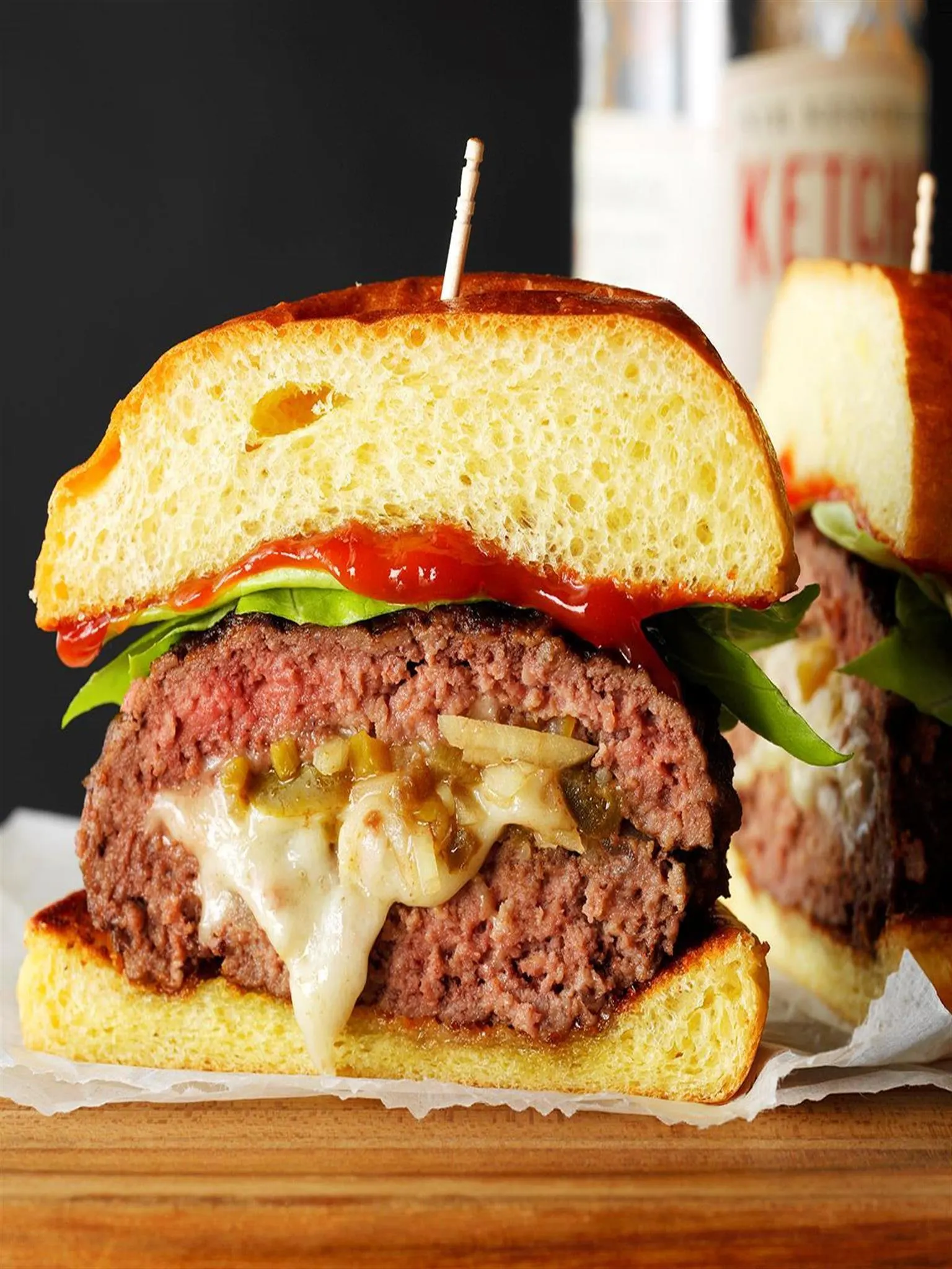 kilipo's-stuffed-mushroom-bacon-cheese-burger
