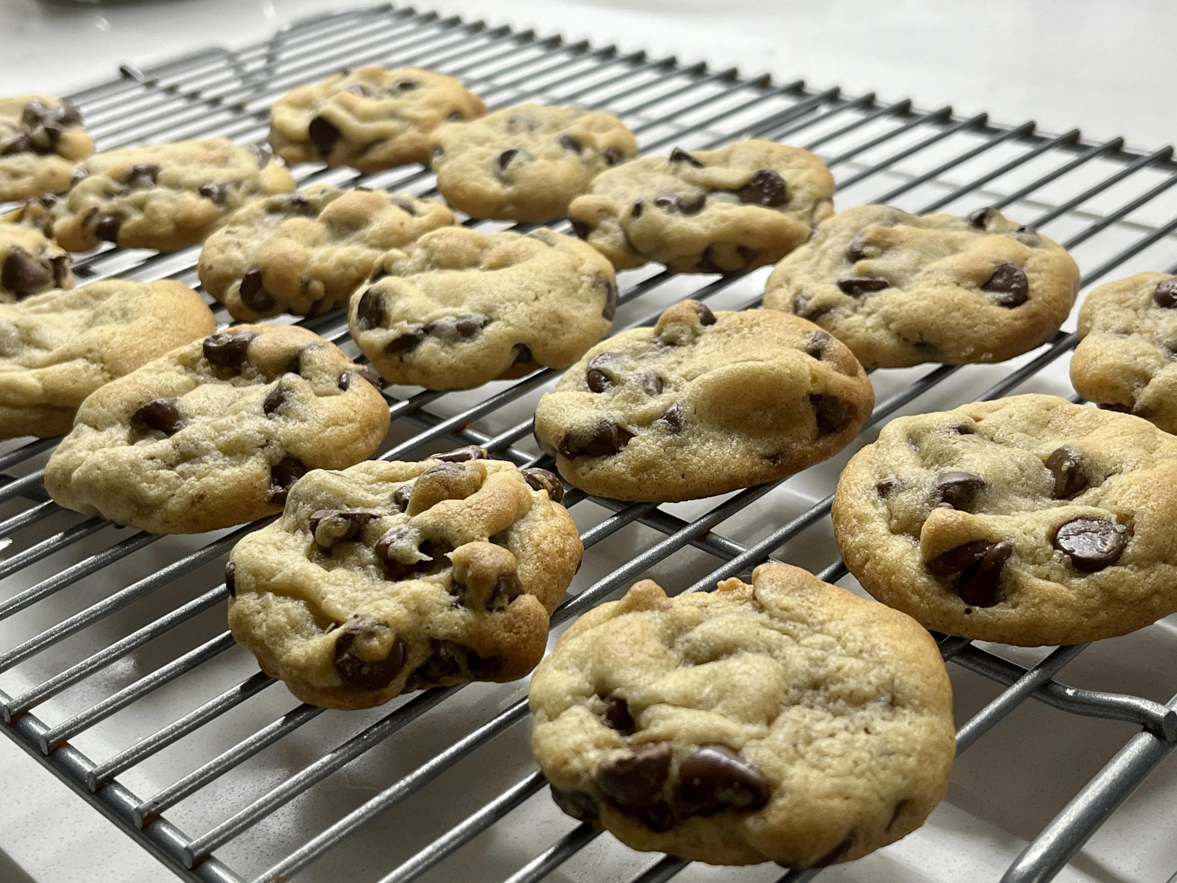 chocolate-chip-cookies