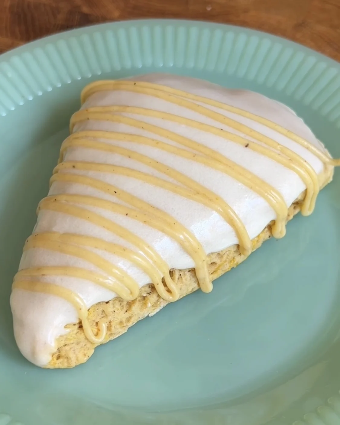 pumpkin-scones-(starbucks-copycat)