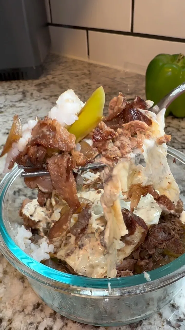 philly-cheesesteak-meal-prep-bowls