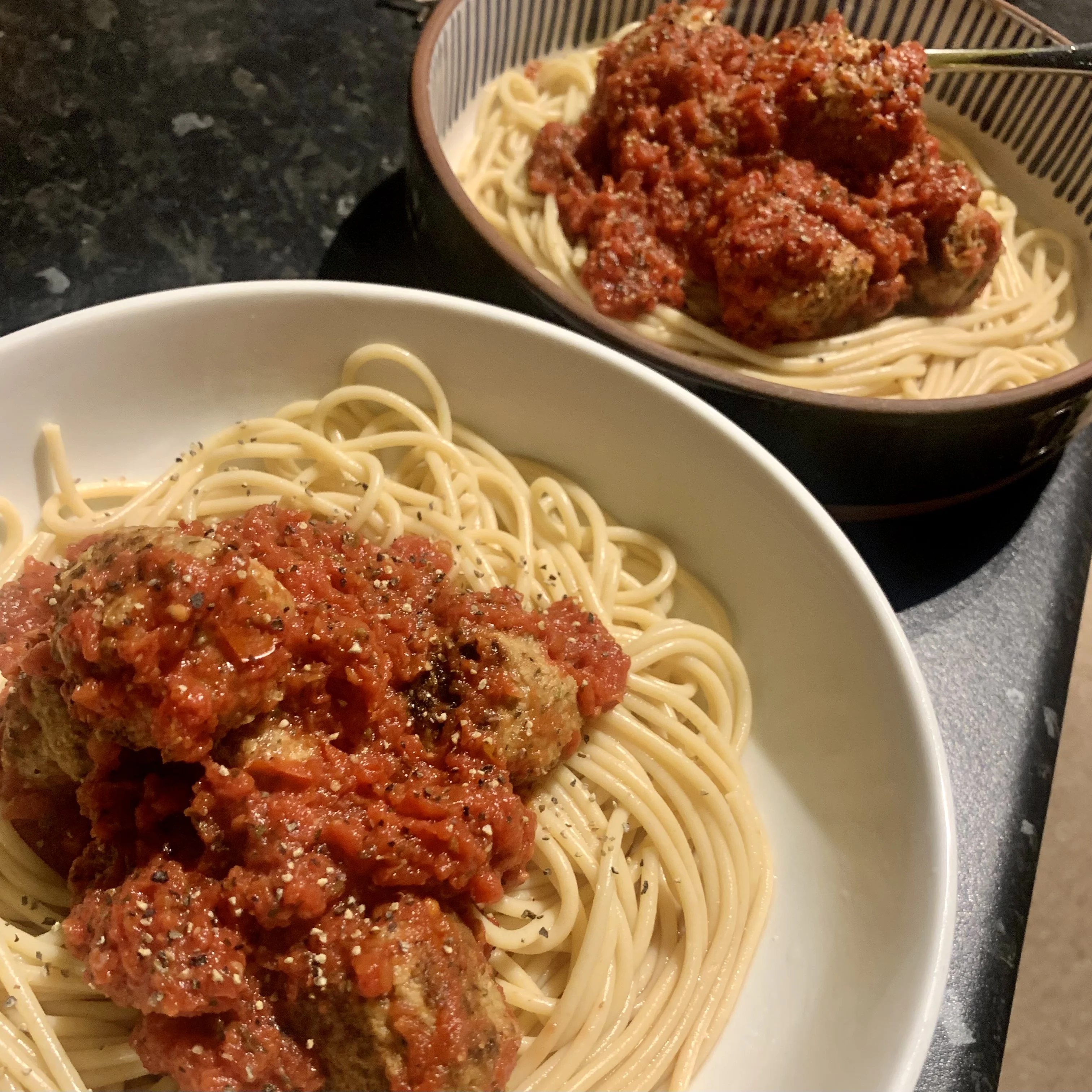 spicy-lentil-balls-and-spaghetti