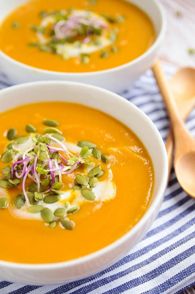 veloute-de-courge-patates-douces-et-carottes