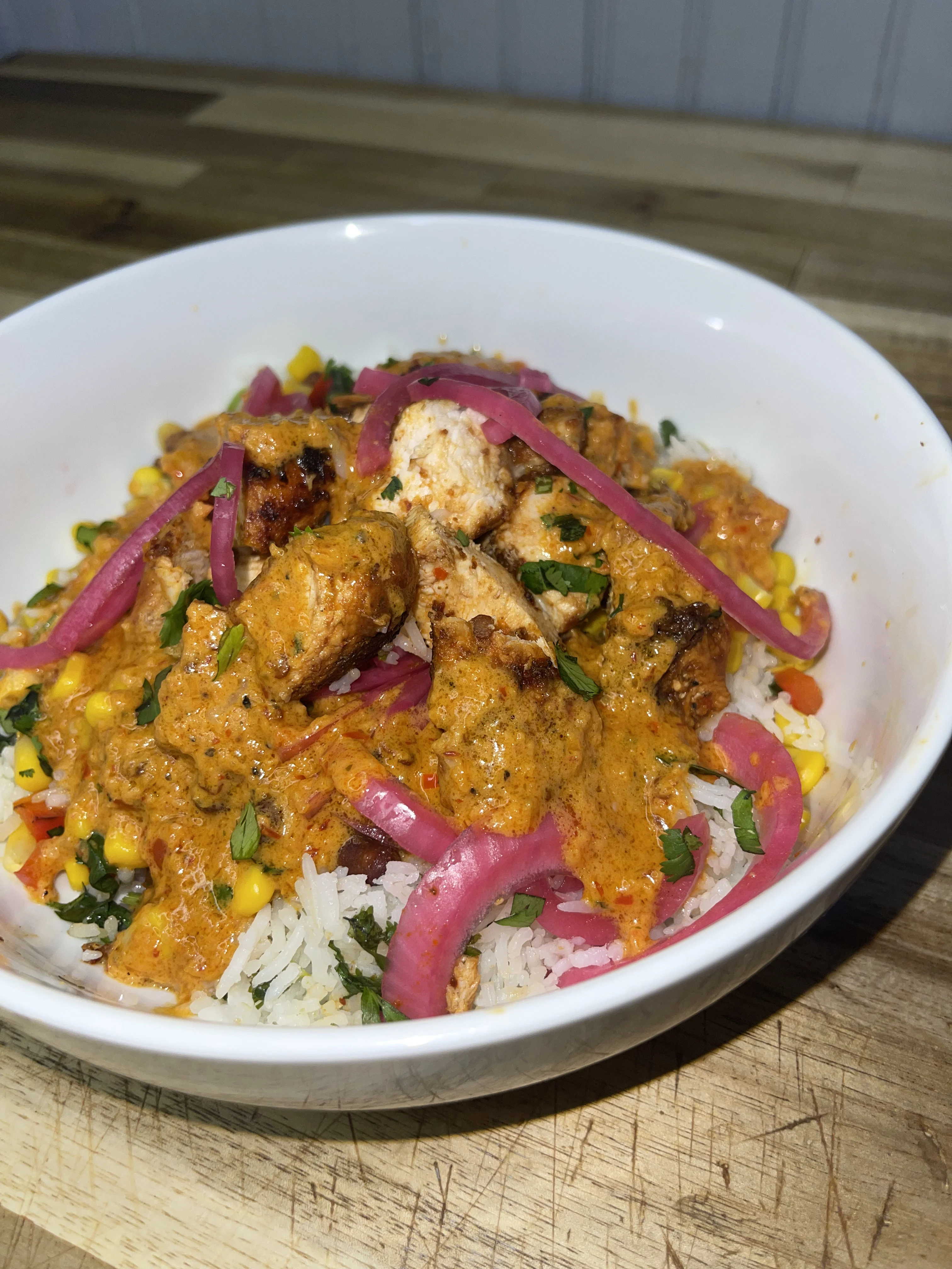 chipotle-chicken-and-cilantro-lime-rice-bowl