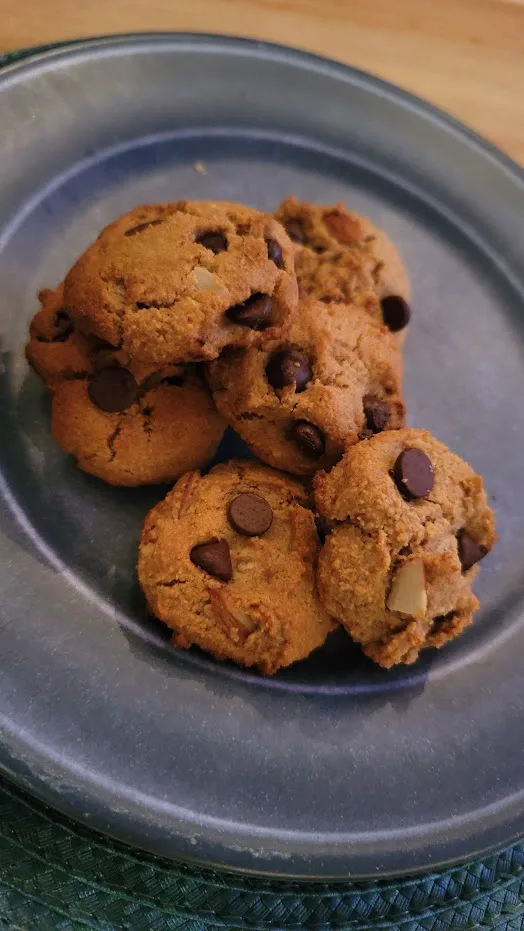 vegan-chocolate-chip-cookies