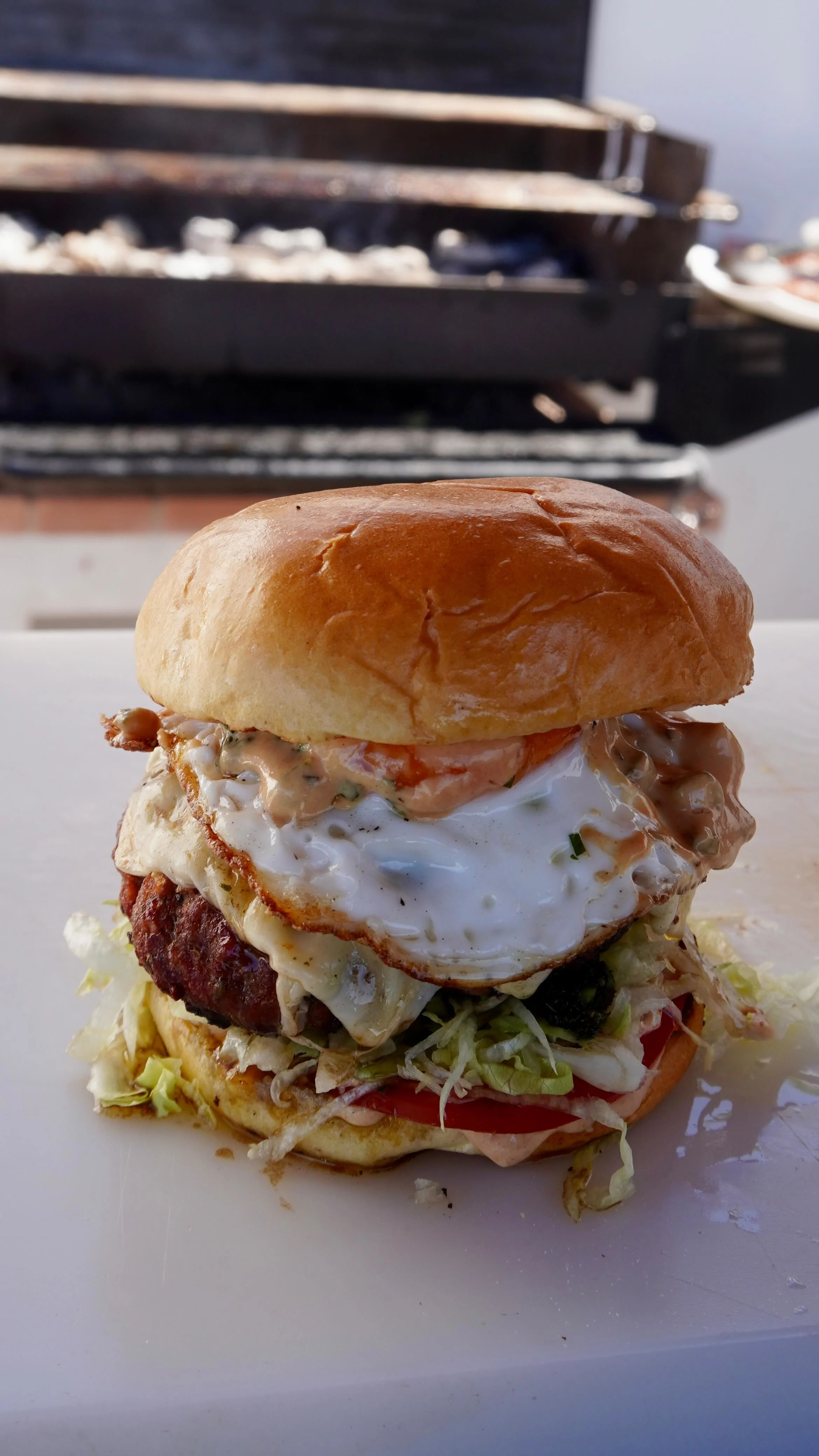 hamburguesa-parrillera-grilled-burger