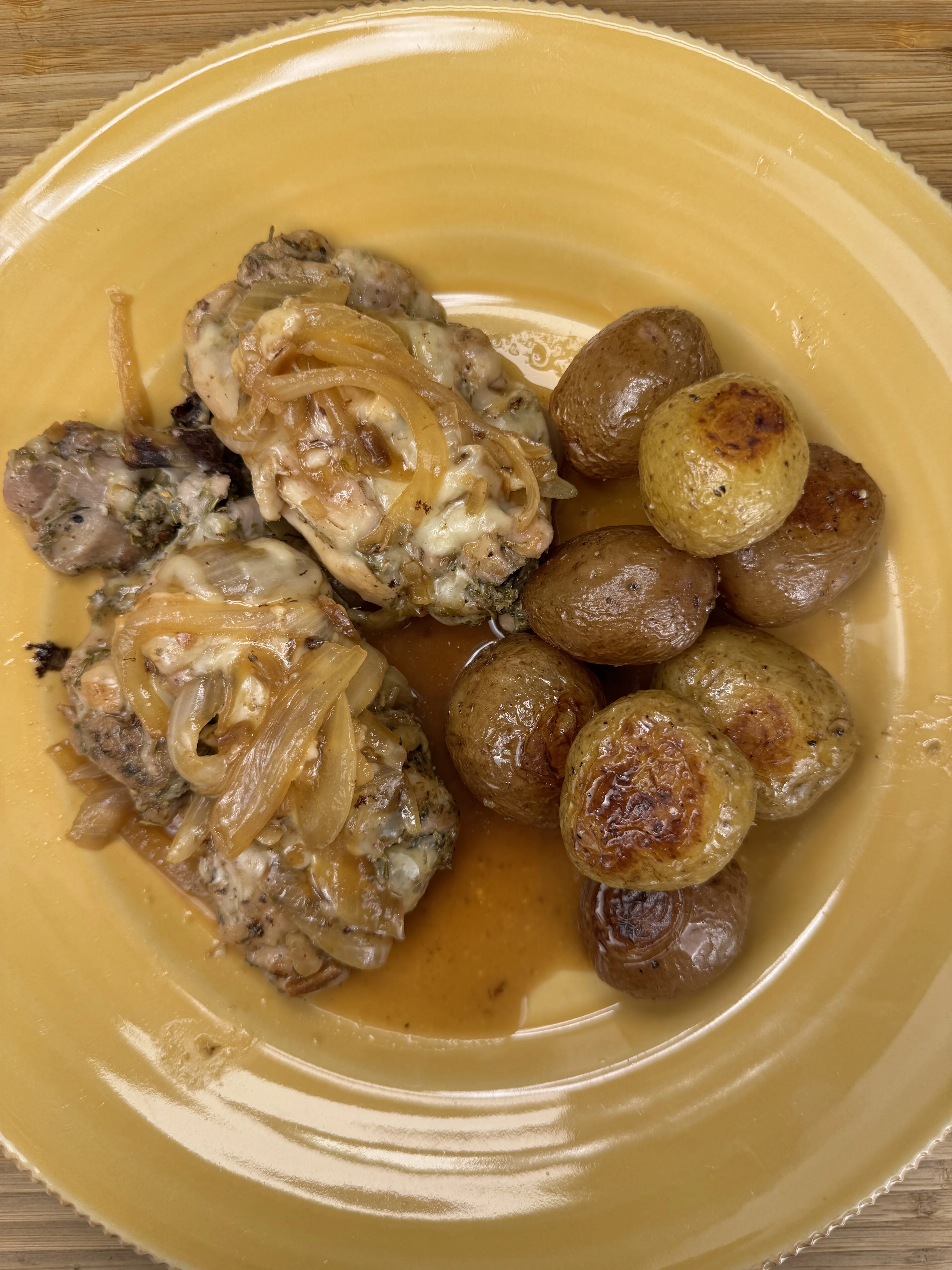 one-pan-french-onion-chicken