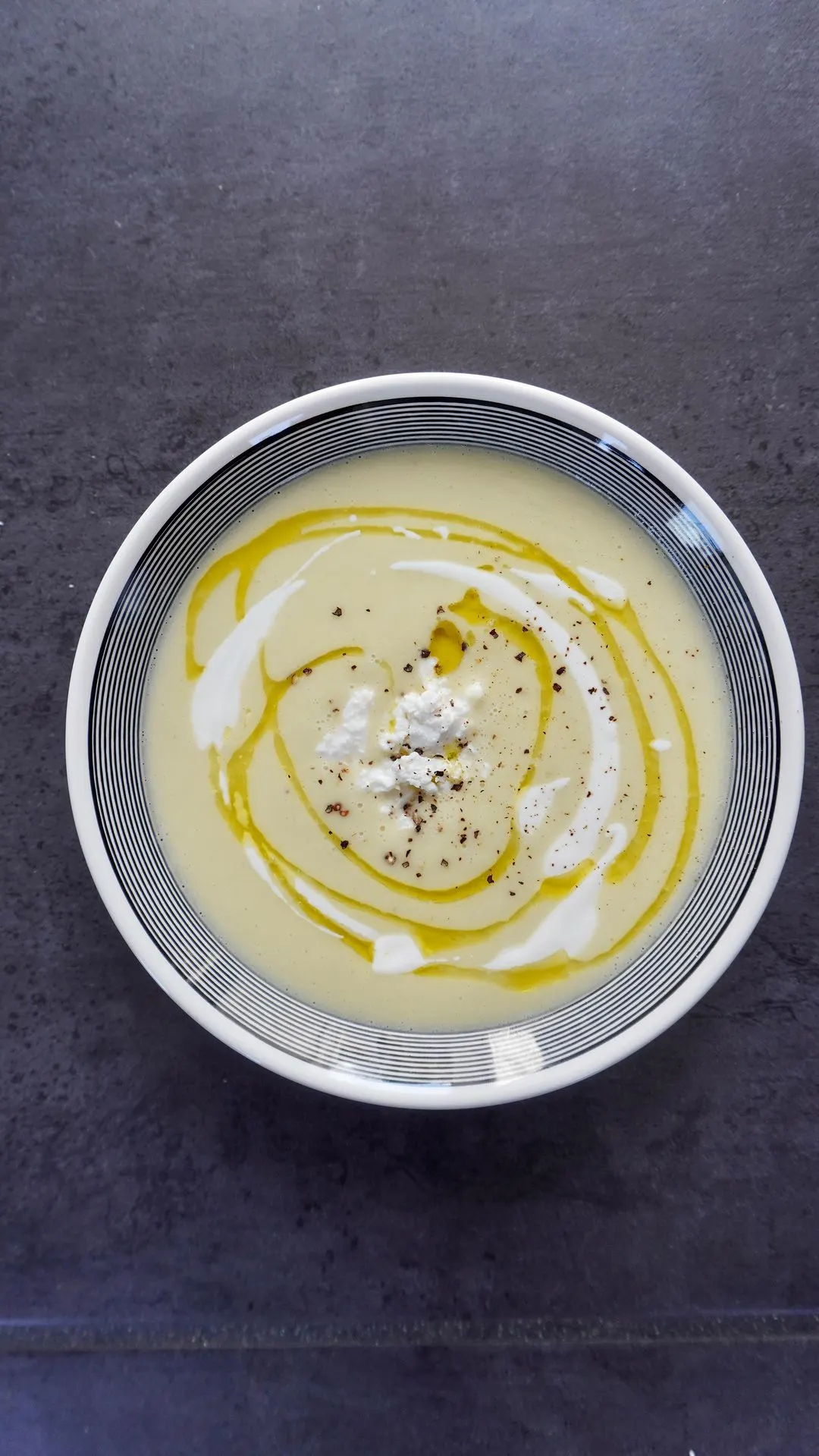 crema-de-poro-leek-creamy-soup