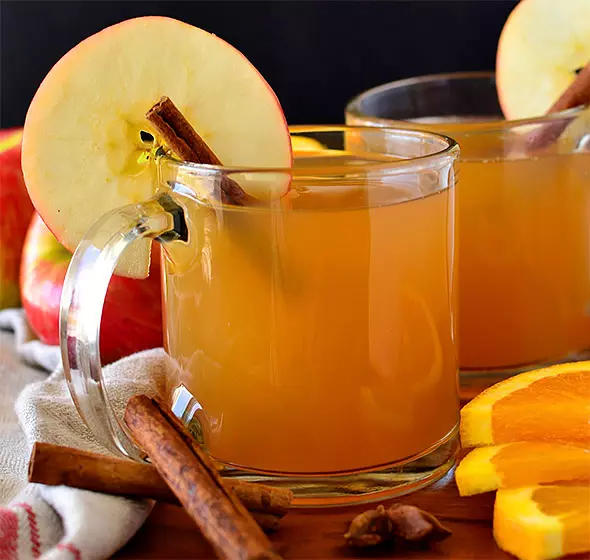 warm-mulled-apple-juice