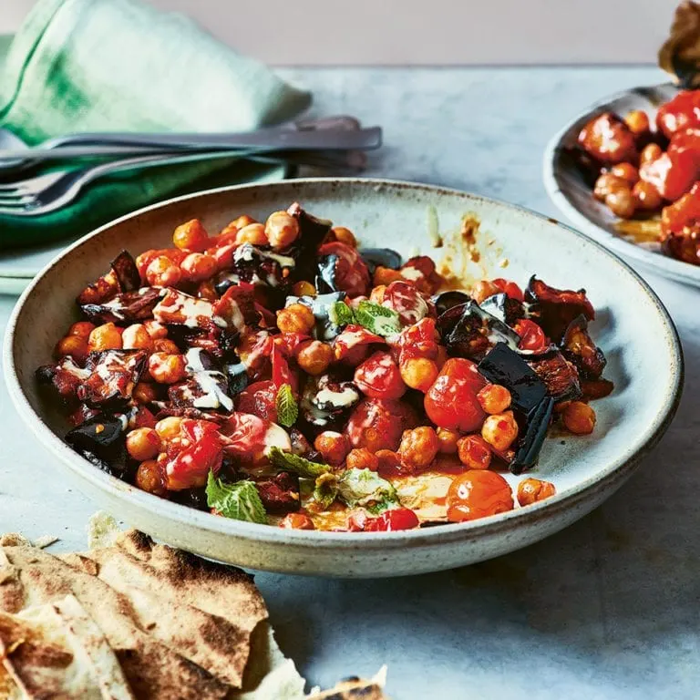 veggie-mediterranean-tray-bake