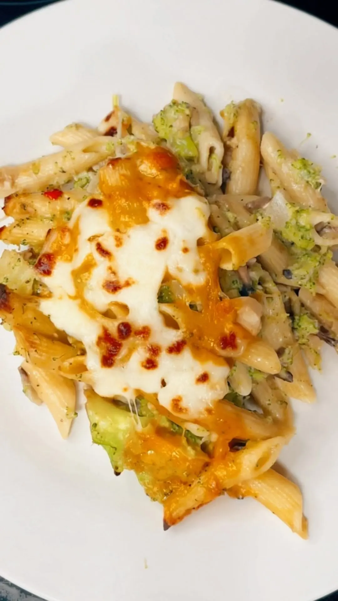 cheesy-chicken-broccoli-penne-casserole
