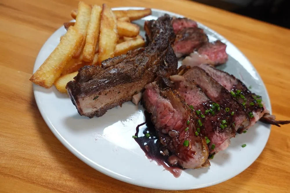 steak-frites-w-bordelaise-sauce