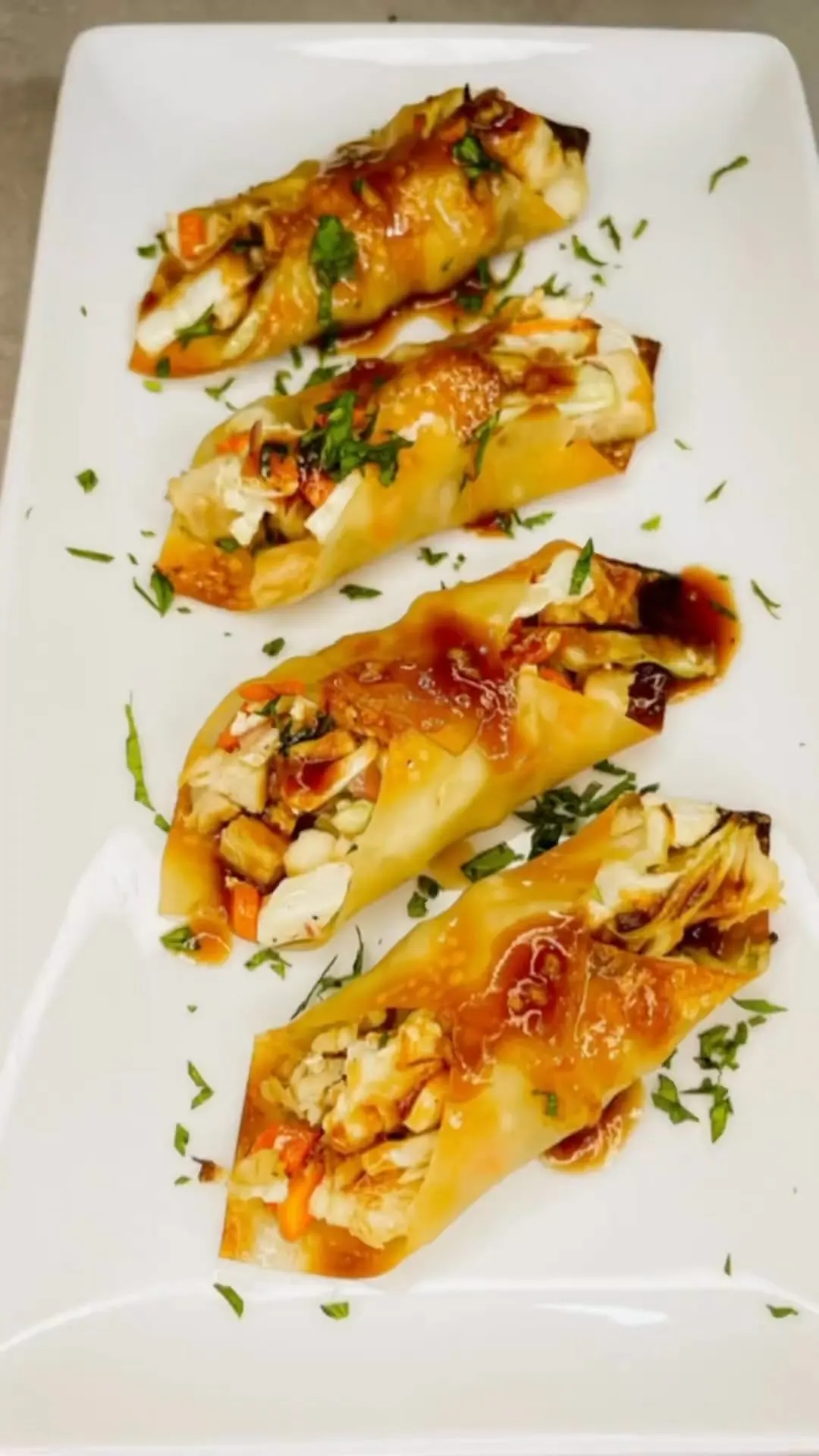 bbq-chicken-wonton-tacos
