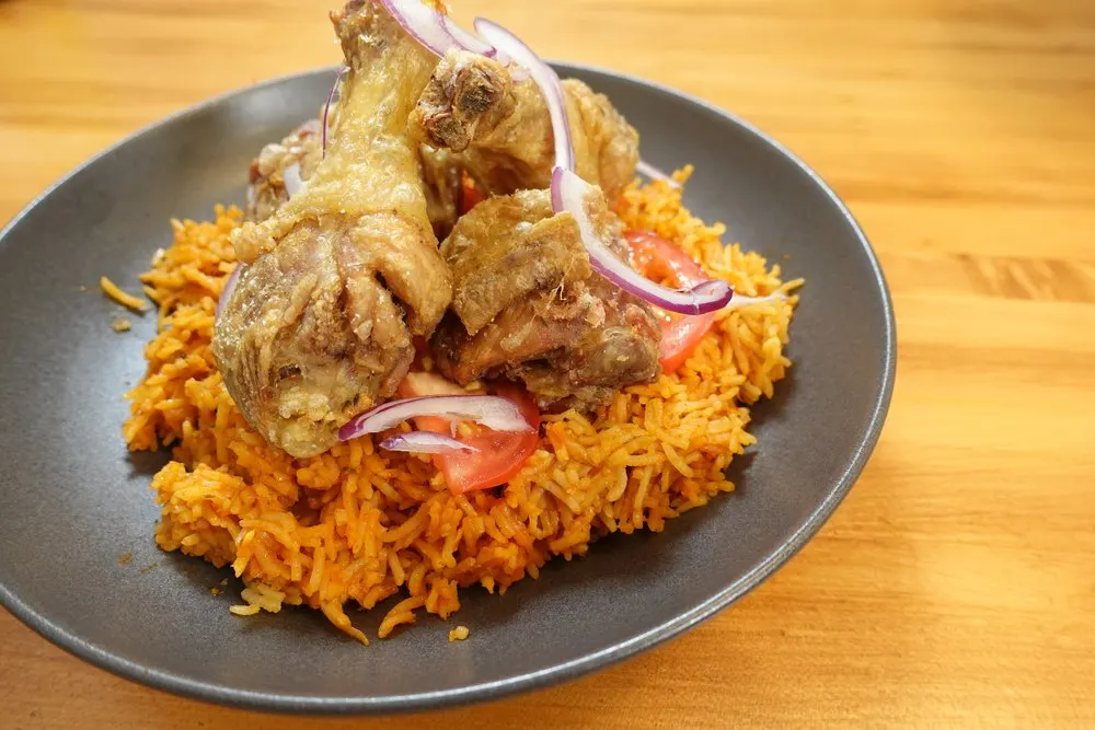 jollof-rice-with-crispy-chicken