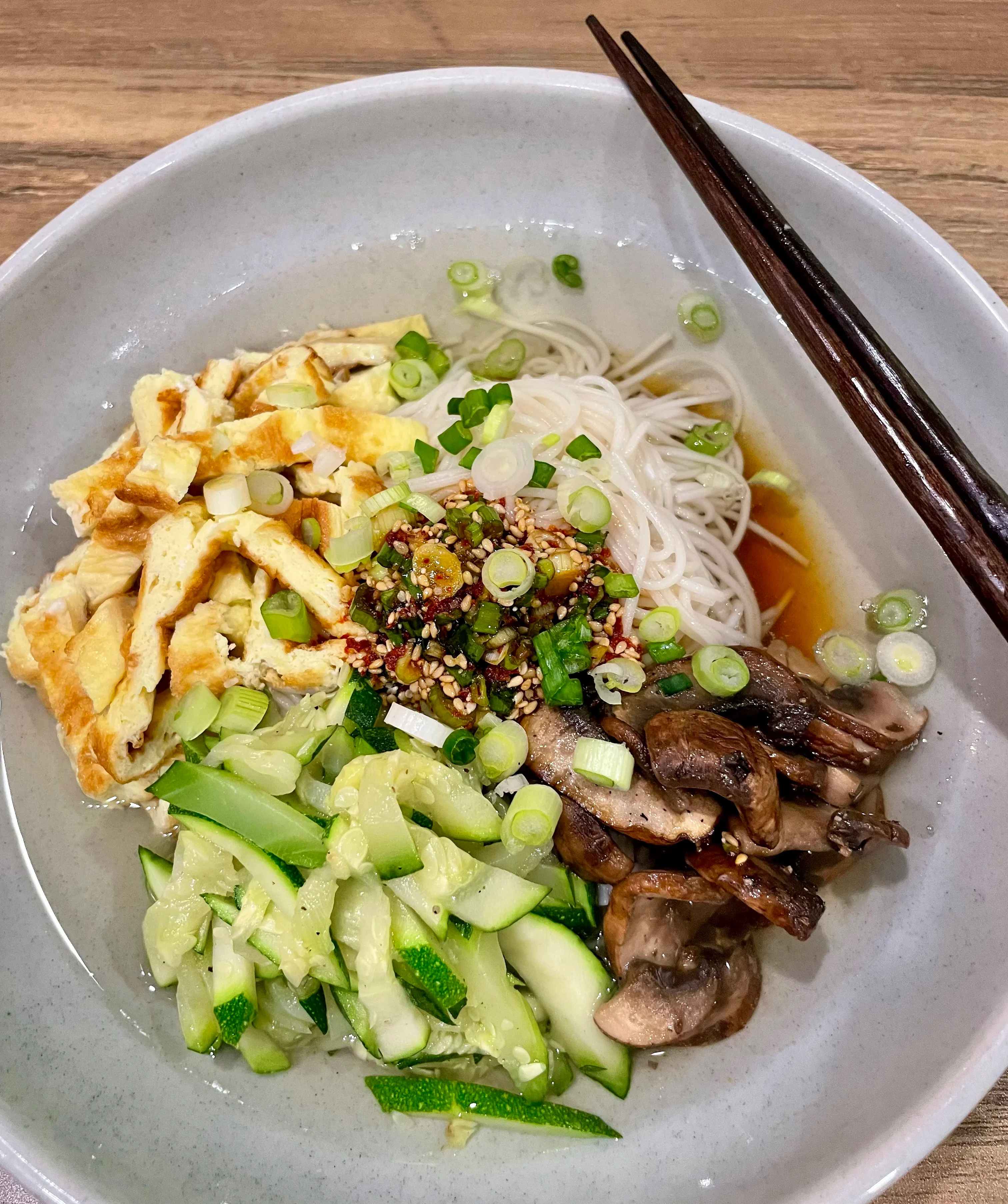 korean-party-noodle-janchi-guksoo