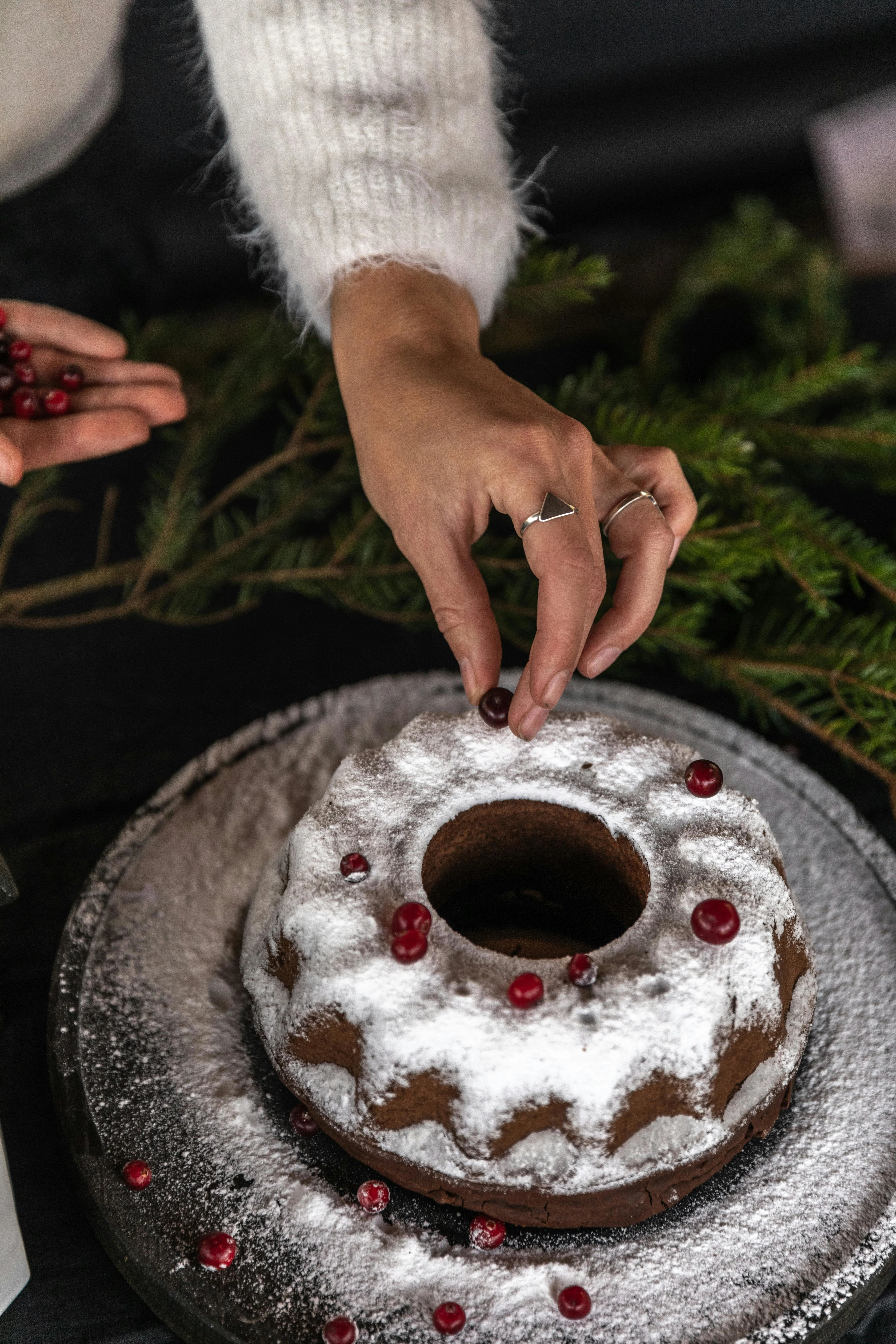 low-gl-christmas-cake
