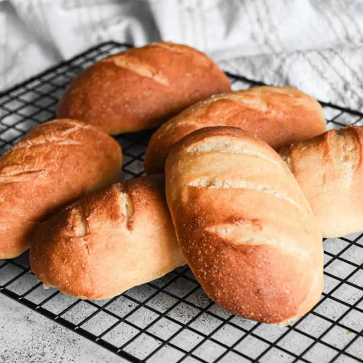 sourdough-sandwich-rolls